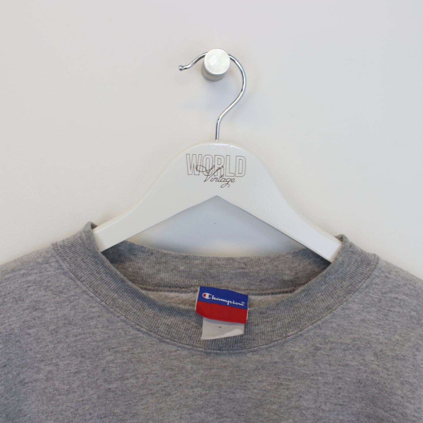 Vintage Champion sweatshirt in grey. Best fits M