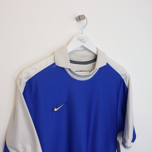 Vintage Nike training football shirt in blue and white. Best fits M