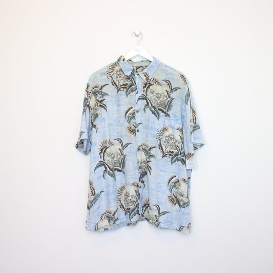 Vintage Batik Bay Hawaiian shirt. Best fits XL