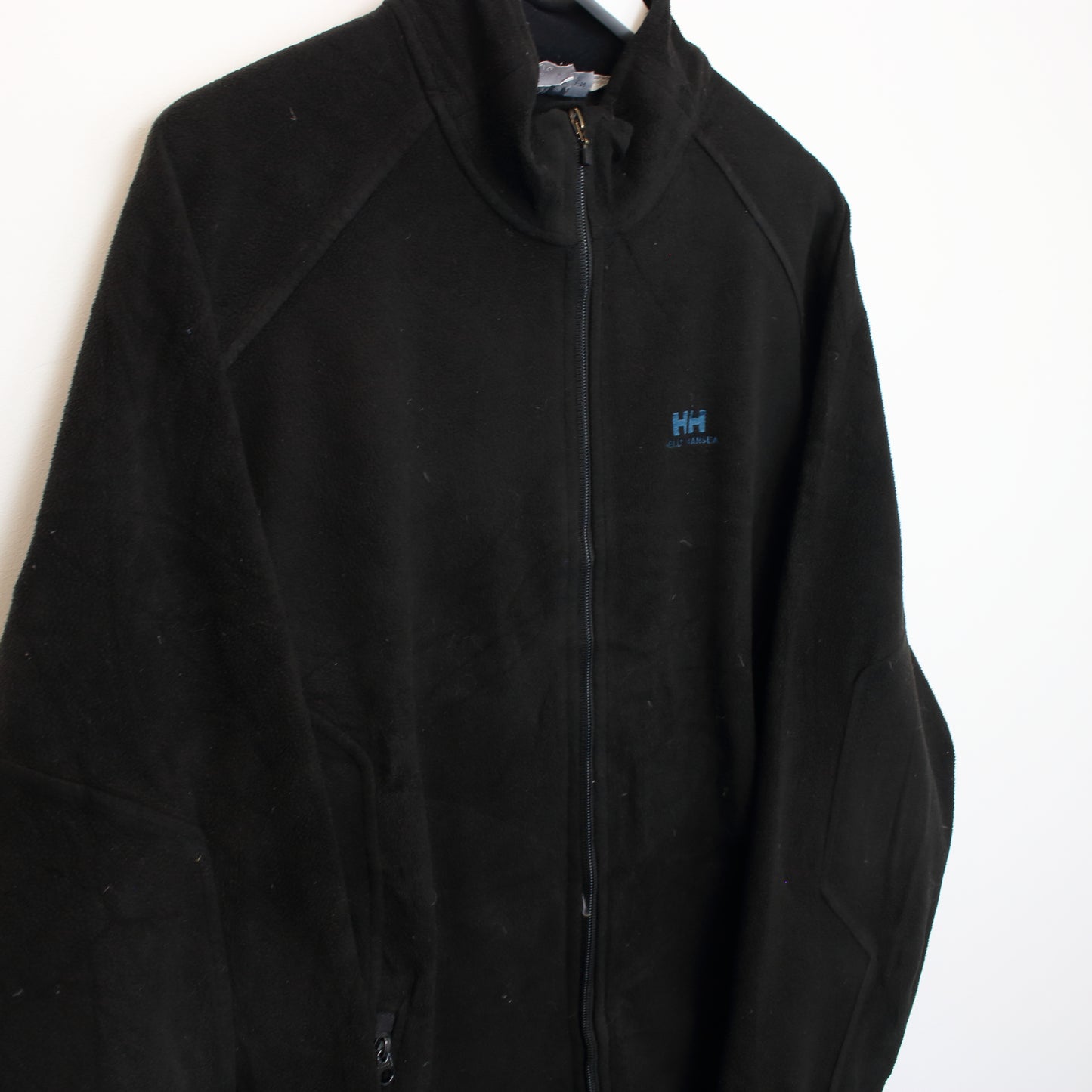 Vintage Helly Hansen fleece in black. Best fits L