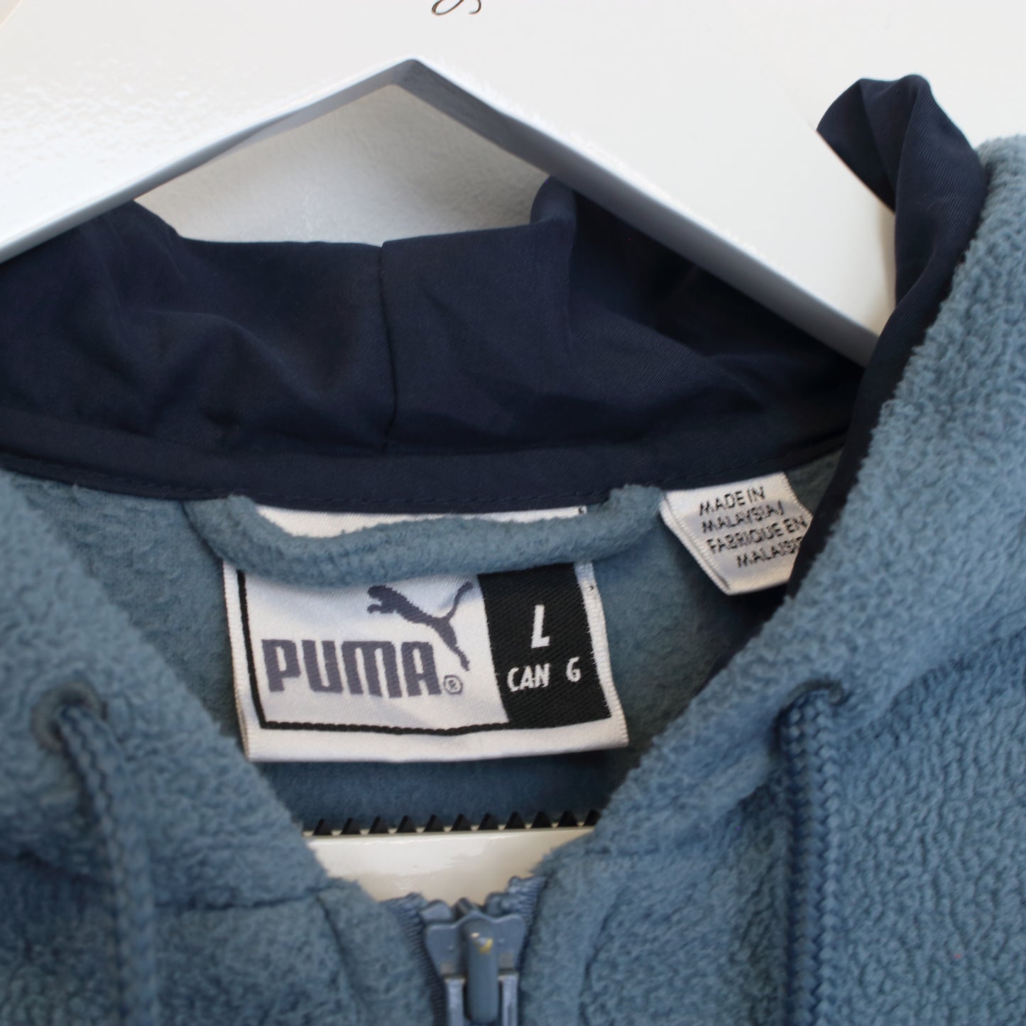 Vintage Puma fleece in blue. Best fits L