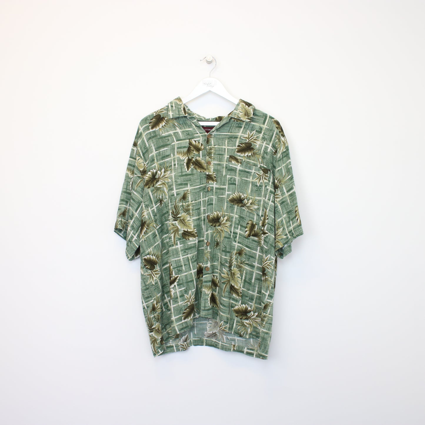 Vintage Covington hawaiian shirt in green. Best fits L