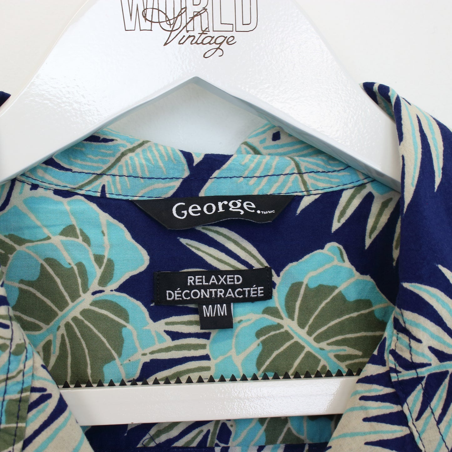 Vintage George Hawaiian shirt in blue floral. Best fits M