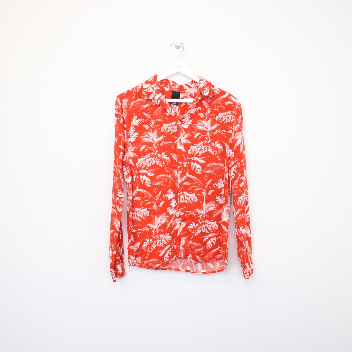 Vintage H&M hawaiian shirt in orange. Best fits S