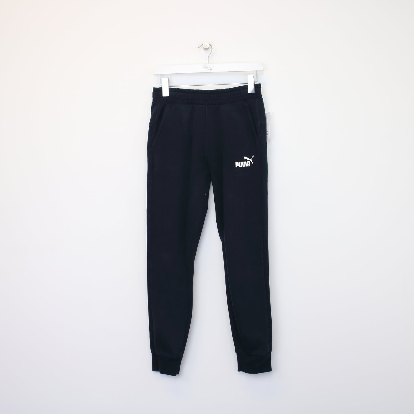 Vintage Puma joggers in black. Best fits S