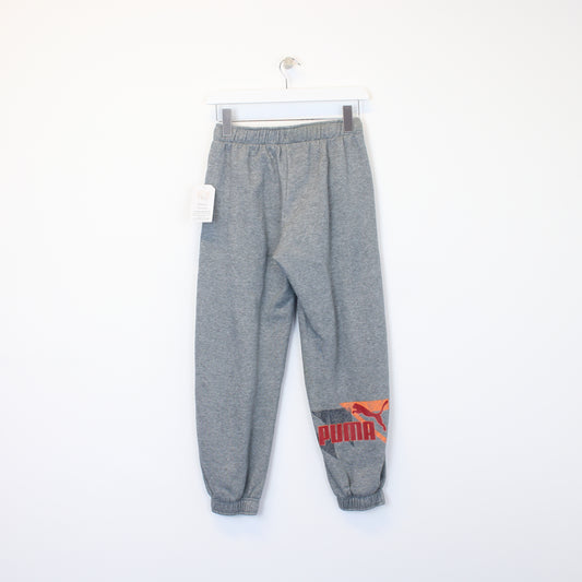 Vintage Puma joggers in grey. Best fits XS