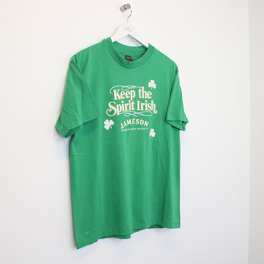 Vintage Unbranded t-shirt in green. Best fits L