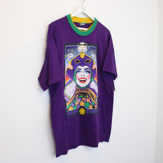 Vintage Unbranded t-shirt in purple. Best fits XL