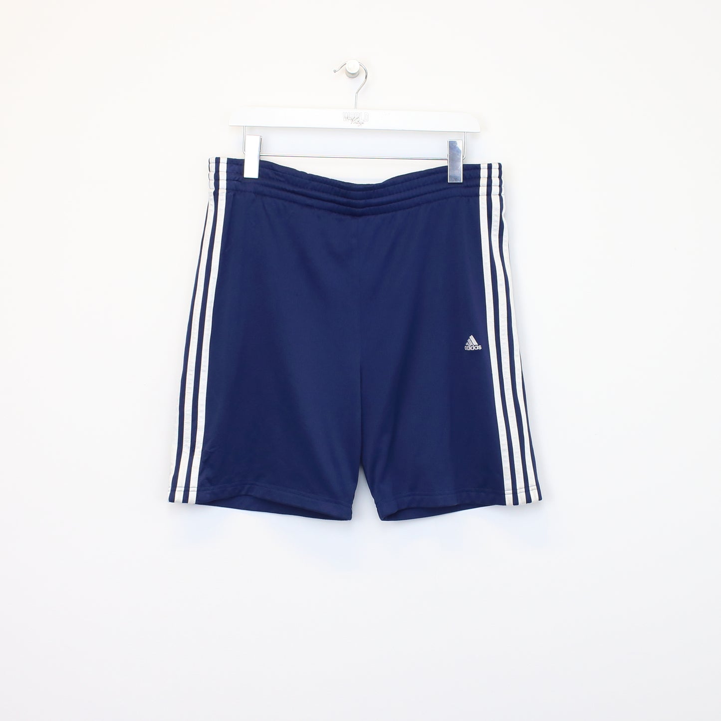 Vintage Adidas shorts in blue. Best fits XL