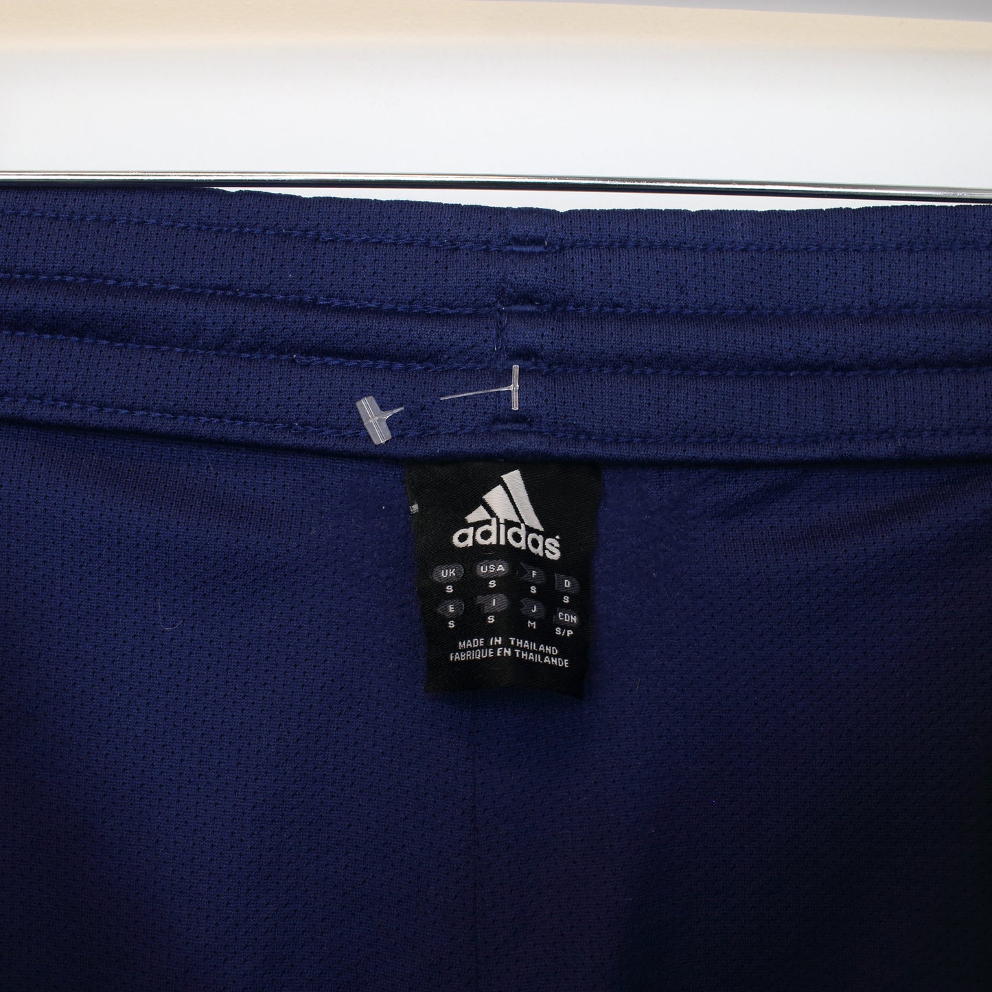 Vintage Adidas shorts in blue. Best fits XL