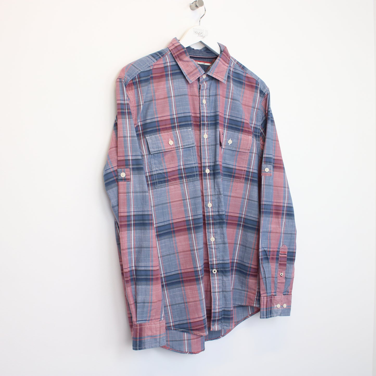 Vintage Tommy Hilfiger shirt in stripped red and blue. Best fits L