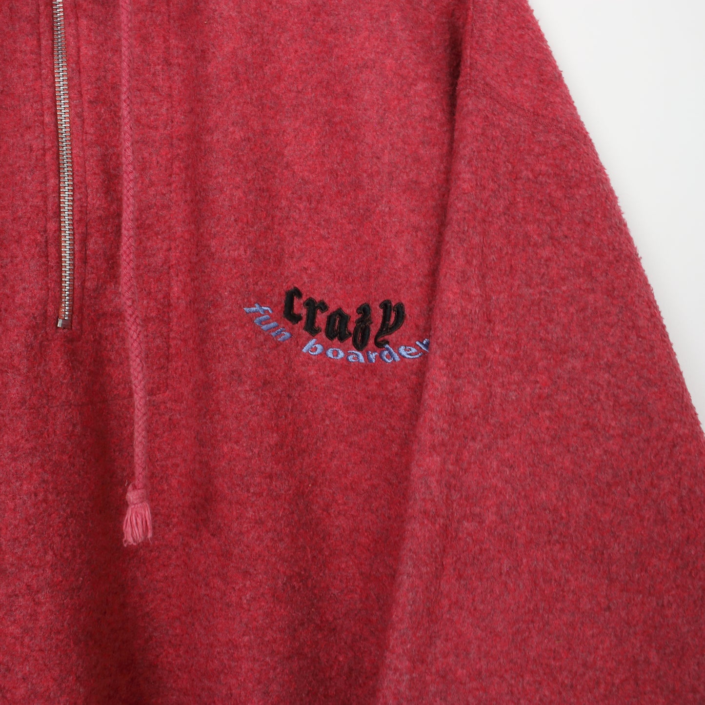 Vintage unbranded fleece in red. Best fits XL