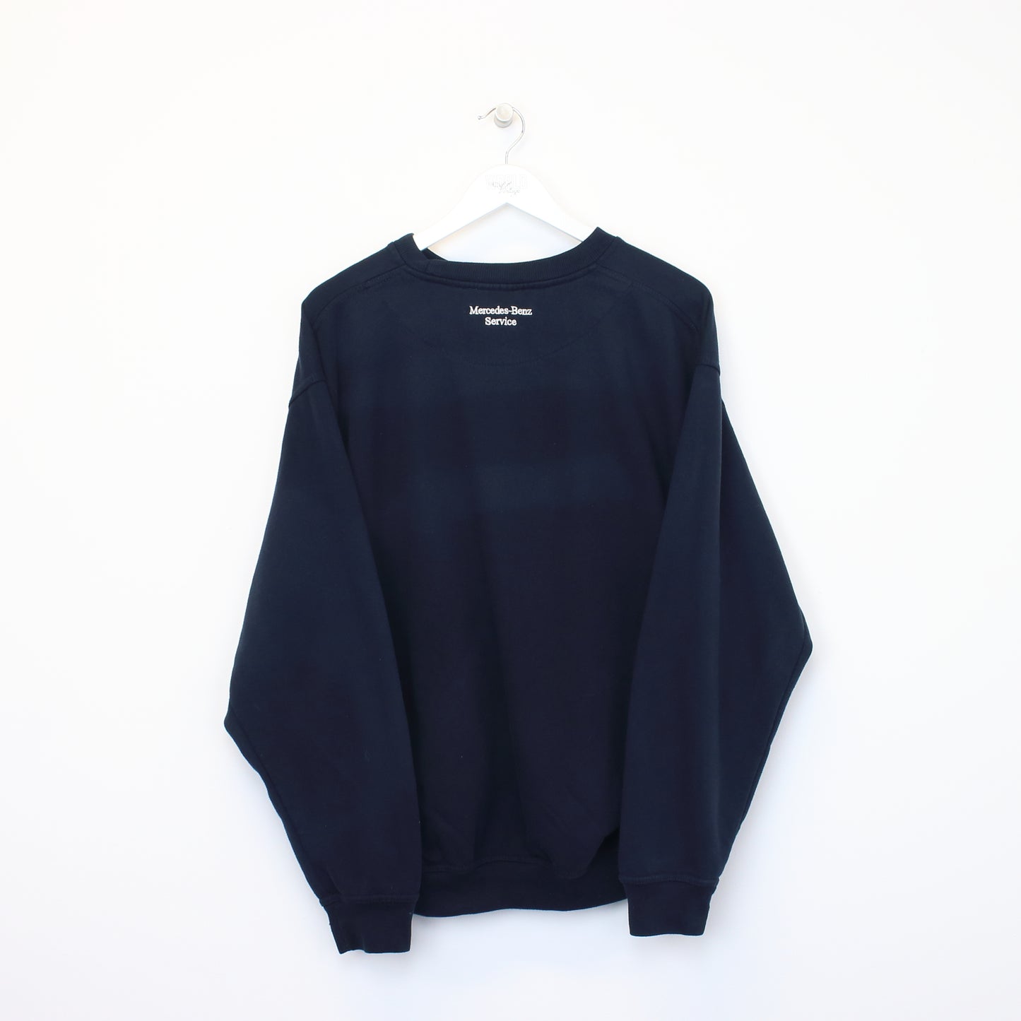 Vintage Univern sweatshirt in black. Best fits L