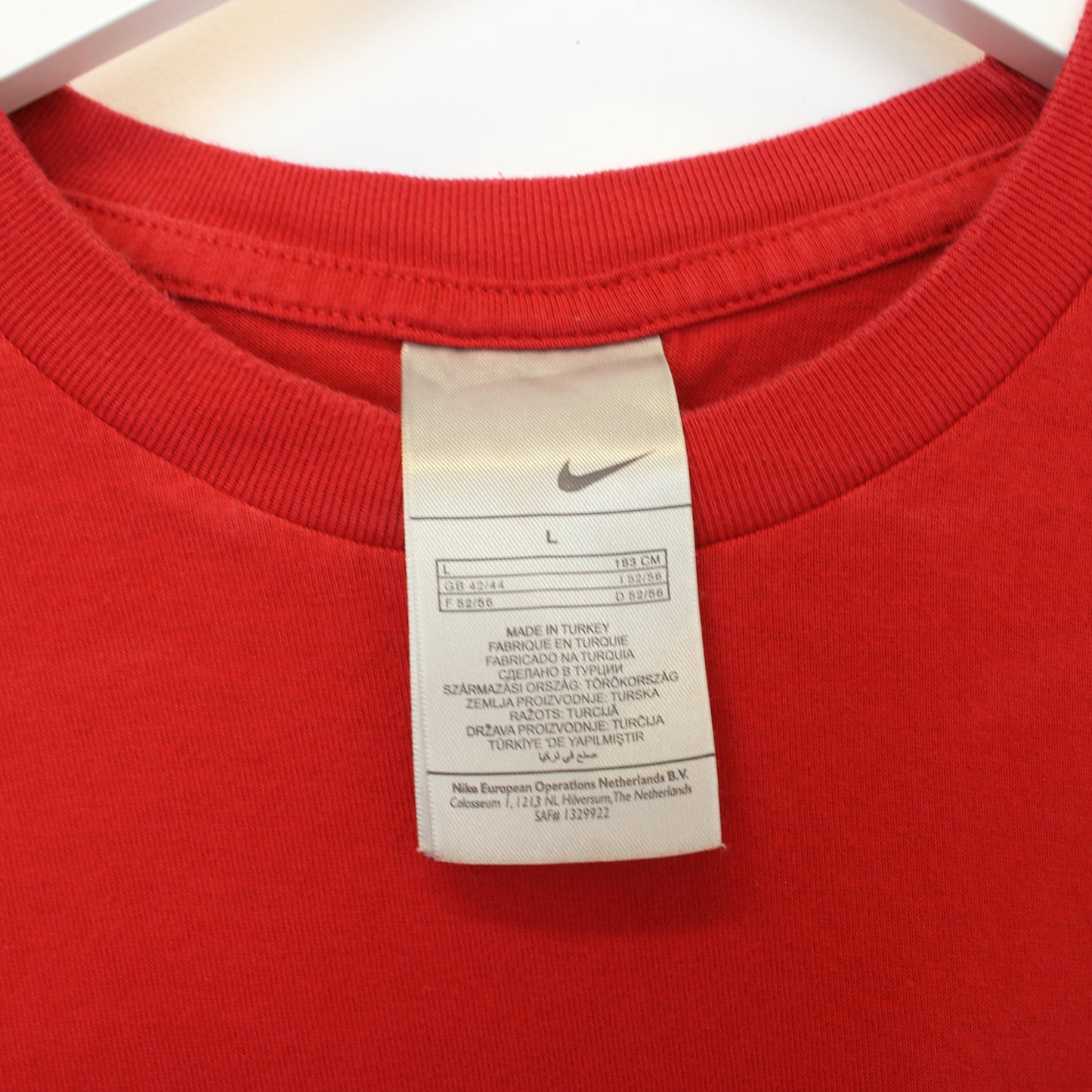 Vintage Nike Manchester United t-shirt in red. Best fits S