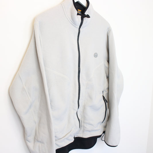 Vintage Timberland fleece in white. Best fits L