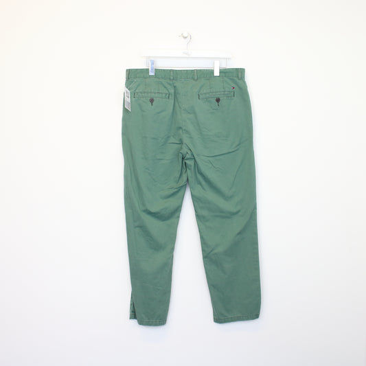 Vintage Tommy Hilfiger jeans in green. Best fits W37