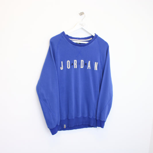 Vintage Jordan sweatshirt in blue. Best fits S