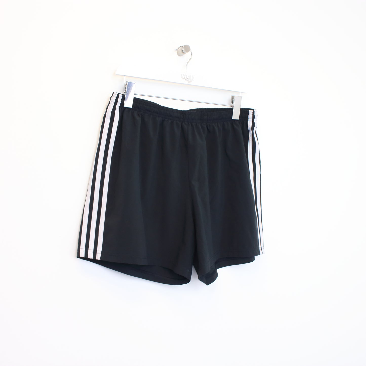 Vintage Adidas shorts in black and white. Best fits XL