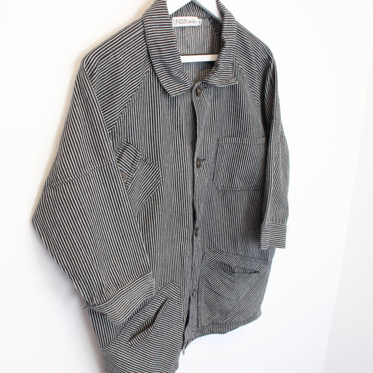 Vintage F.Cun studio striped shirt in black and white. Best fits M