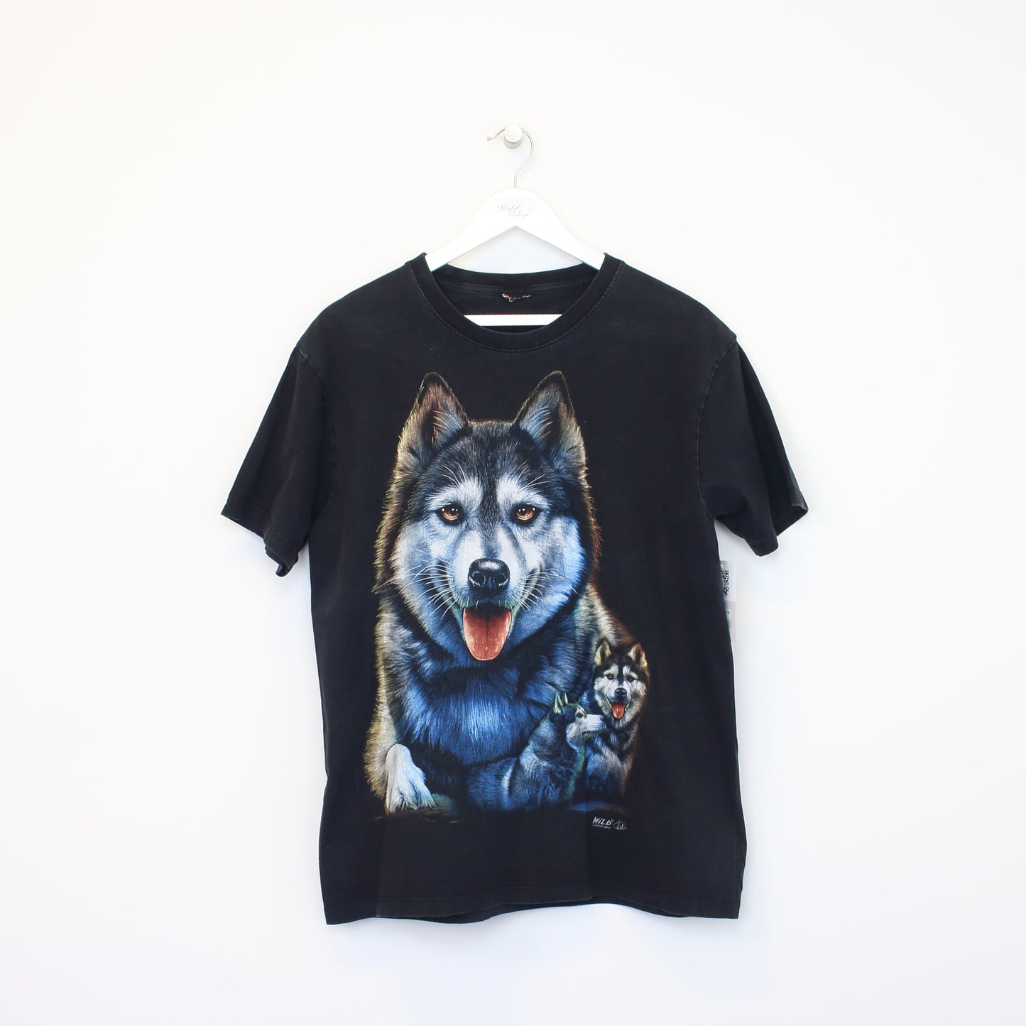 Vintage Unbranded wolf print T-Shirt in black. Best fits M