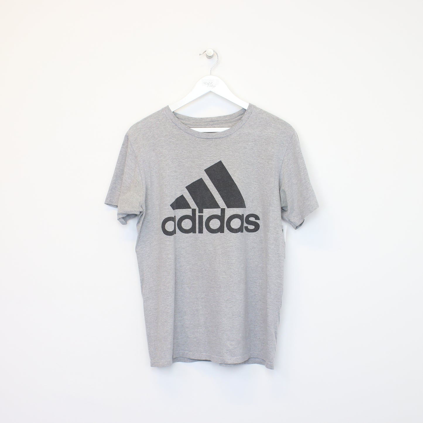 Vintage Adidas spell out T-Shirt in grey. Best fits M