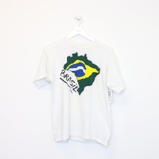 Vintage Hoff-Set Brasil T-Shirt in white. Best fits S