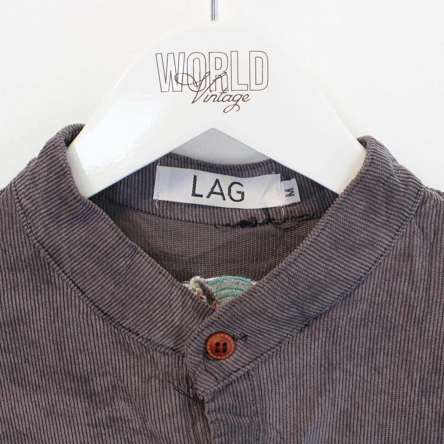 Vintage LAG chord shirt in grey. Best fits M