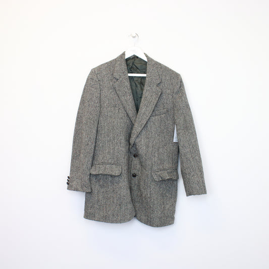 Vintage Youngs Harris Tweed jacket in grey. Best fits 46L