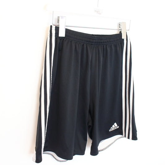 Vintage Adidas shorts in black and white. Best fits S