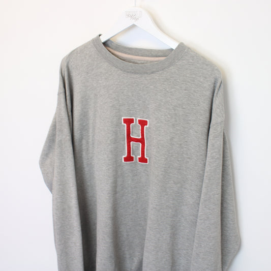 Vintage Tommy Hilfiger sweatshirt in grey. Best fits L