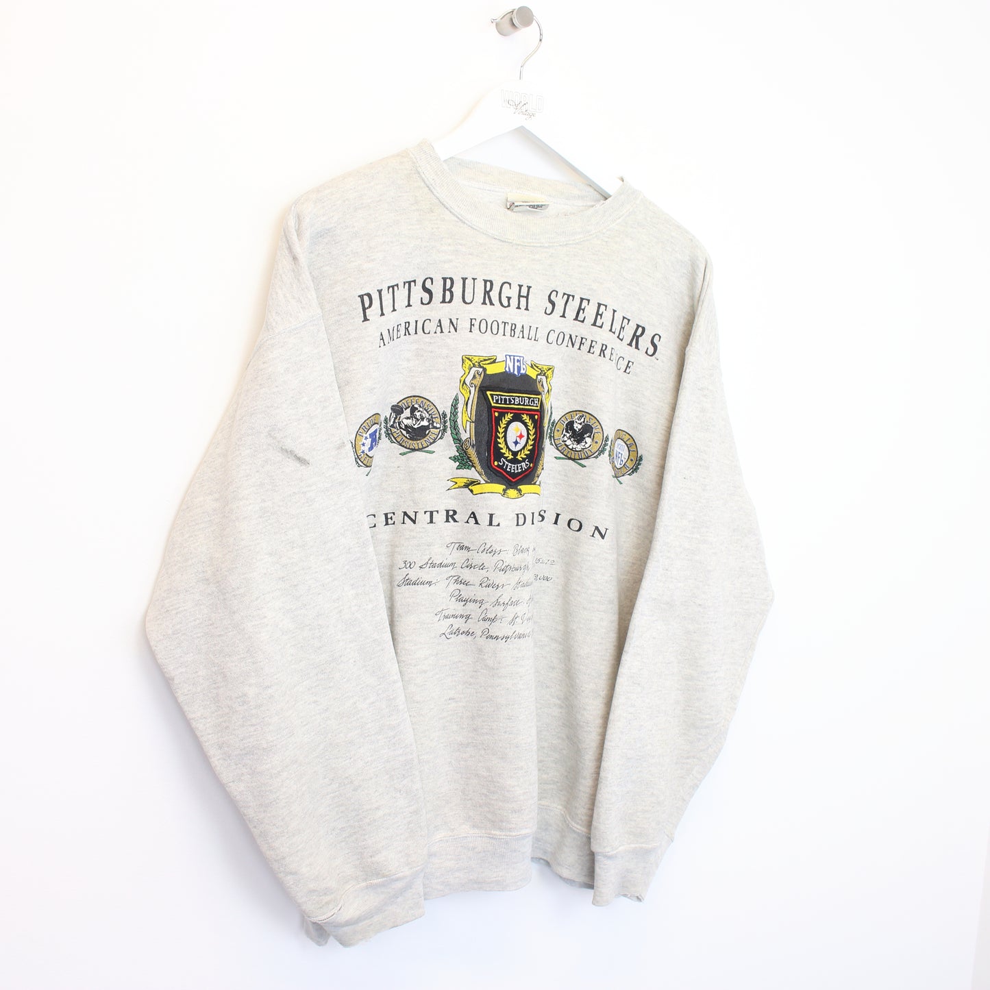 Vintage Nutmeg big logo sweatshirt in grey. best fits XL