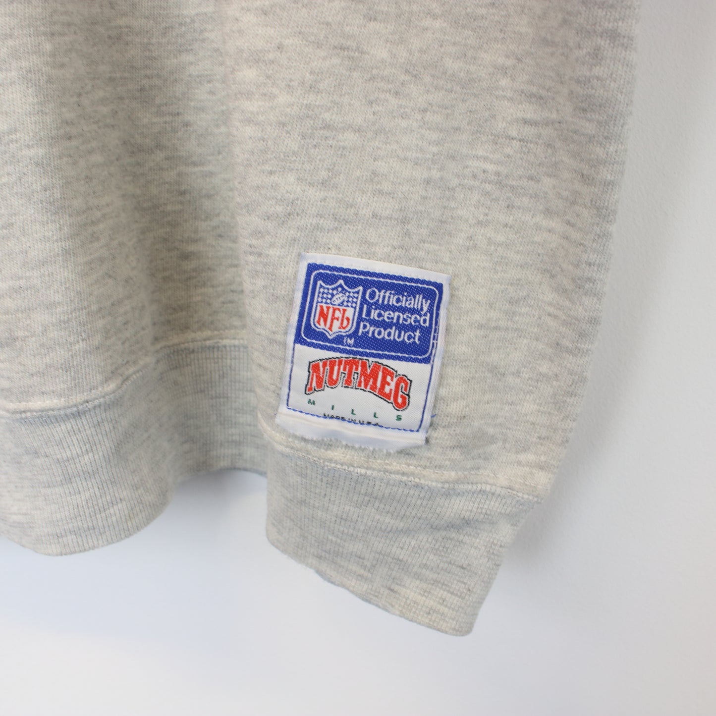 Vintage Nutmeg big logo sweatshirt in grey. best fits XL