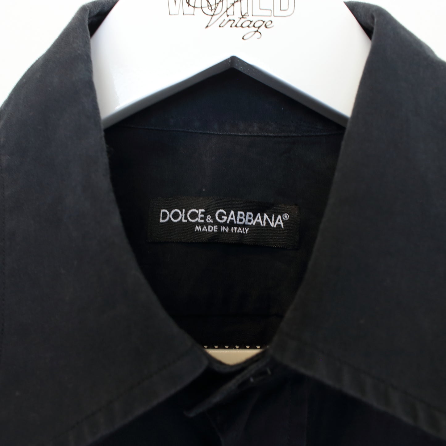 Vintage Dolce & Gabbana shirt in black. Best fits M