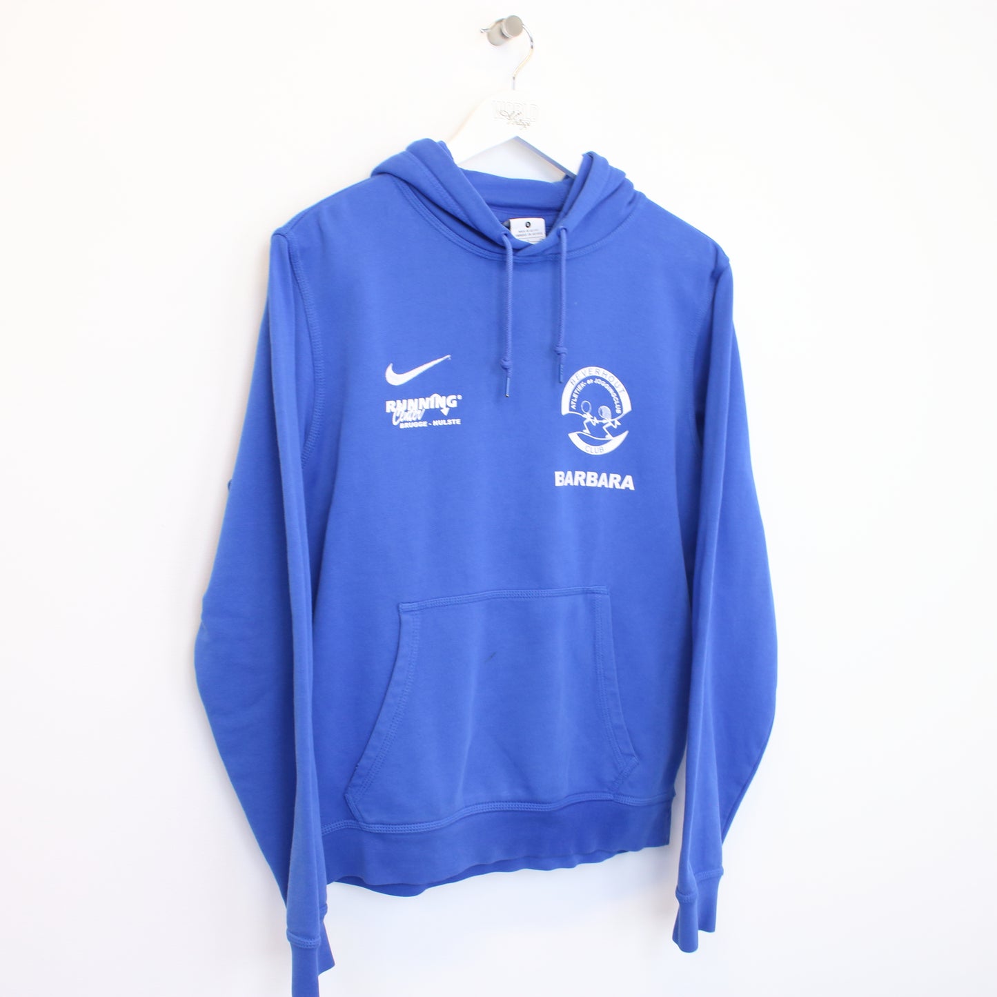 Vintage Nike hoodie in blue. Best fits S