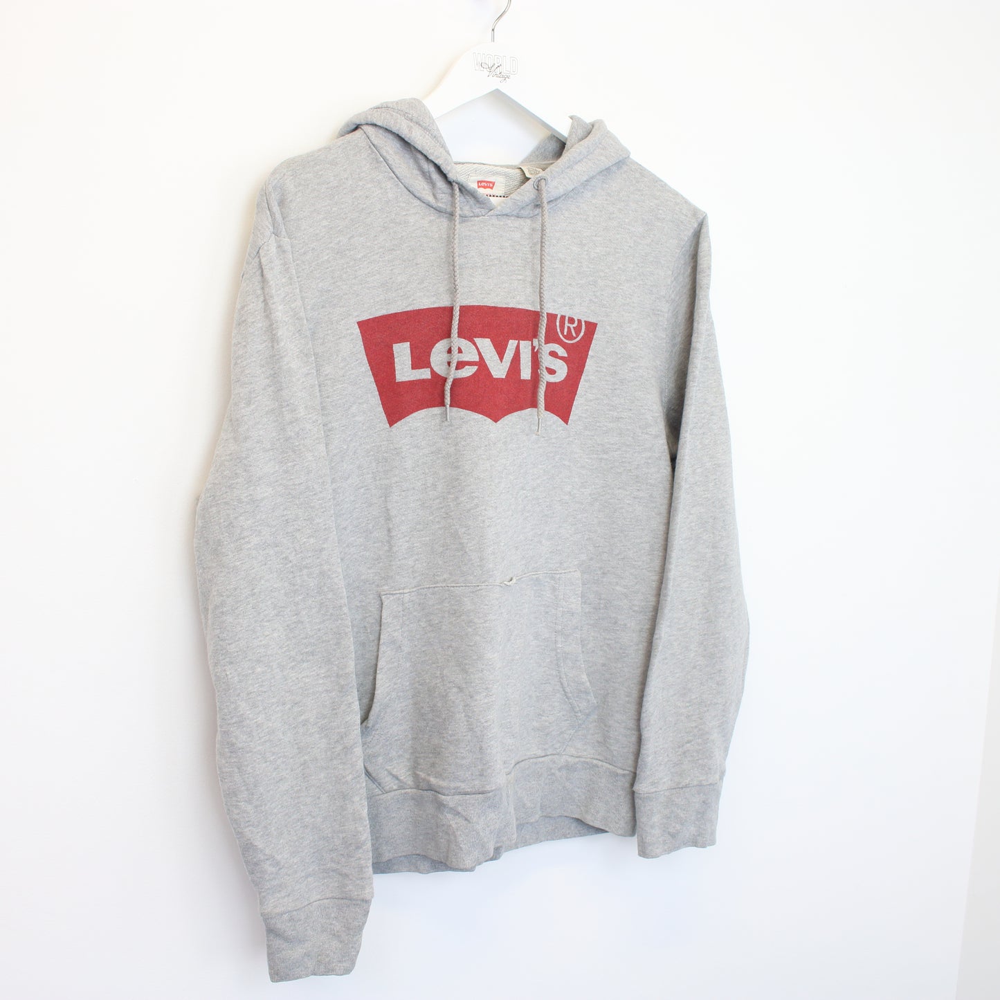 Vintage Levi's big logo hoodie in grey. Best fits M