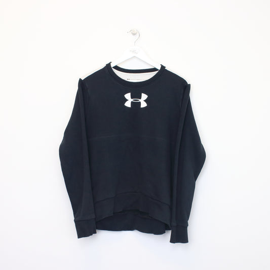 Vintage Under Armour sweatshirt in black and white. Best fits L