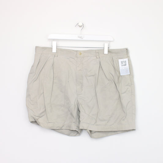 Vintage Ralph Lauren shorts in beige. Best fits W40"