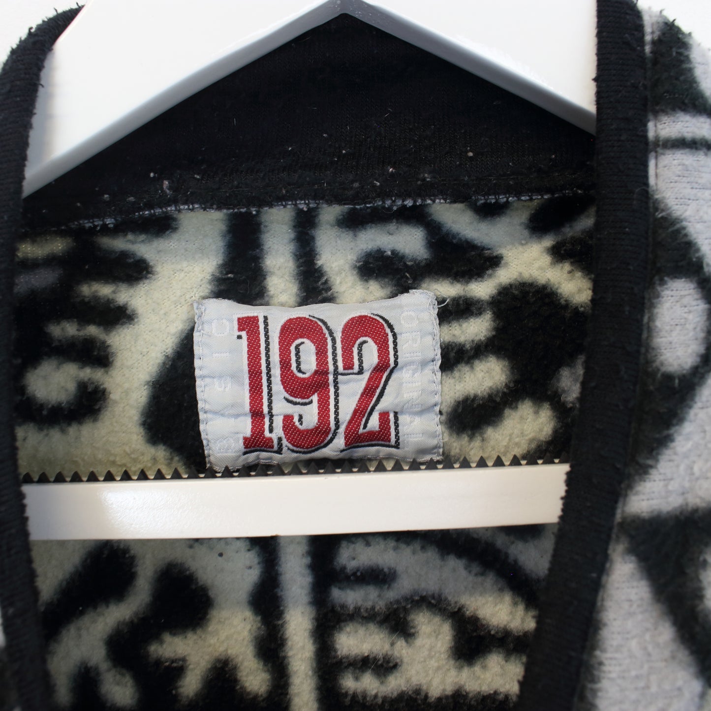 Vintage 192 crazy fleece in black, grey and white. Best fits L