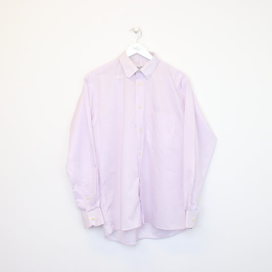 Vintage Christian Dior shirt in pink. Best fits M