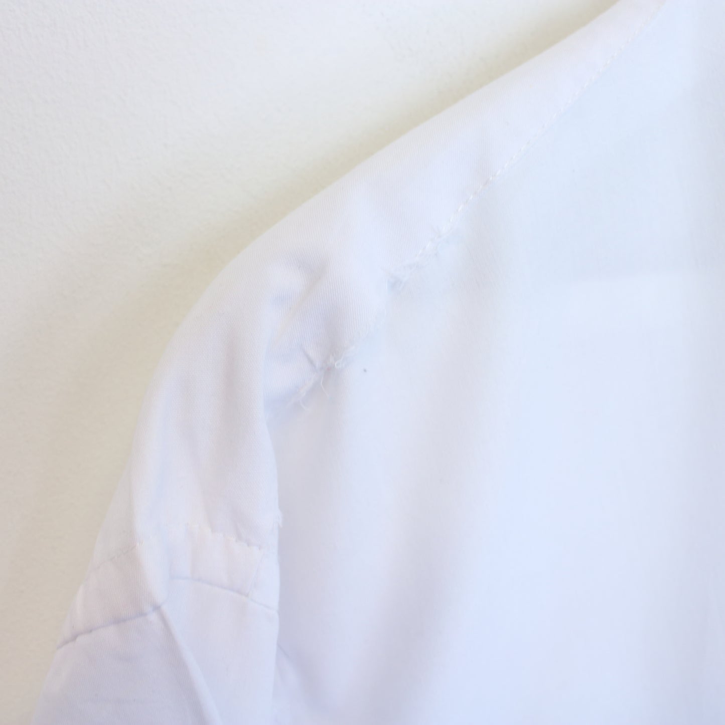 Vintage Burberry shirt in white. Best fits XL