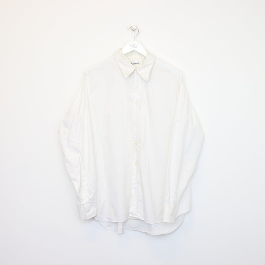 Vintage D&G shirt in white. Best fits XL