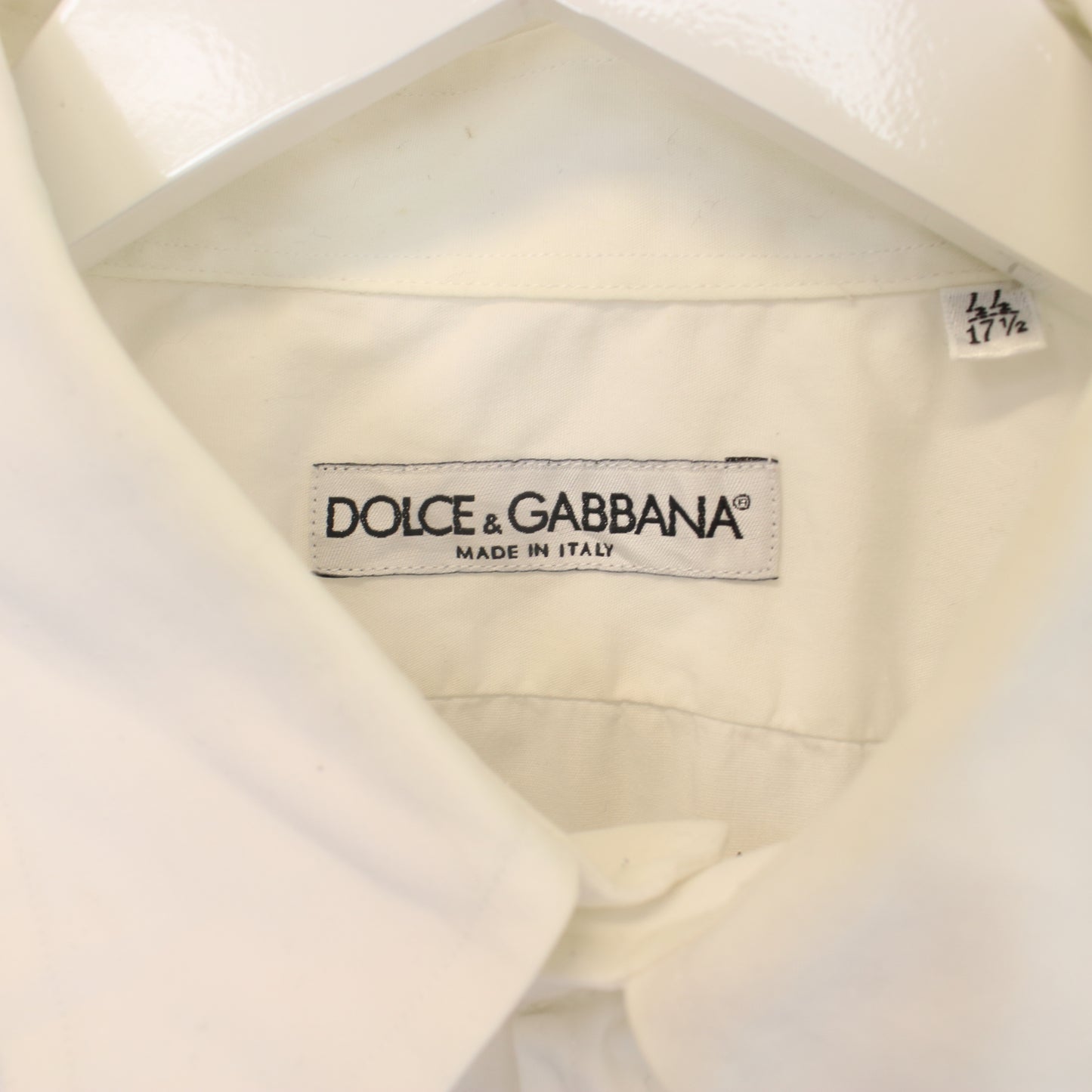 Vintage D&G shirt in white. Best fits XL