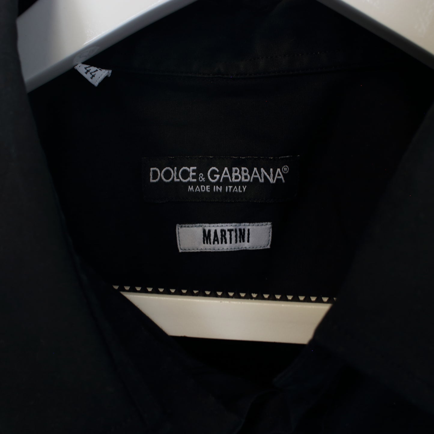 Vintage D&G shirt in black. Best fits M