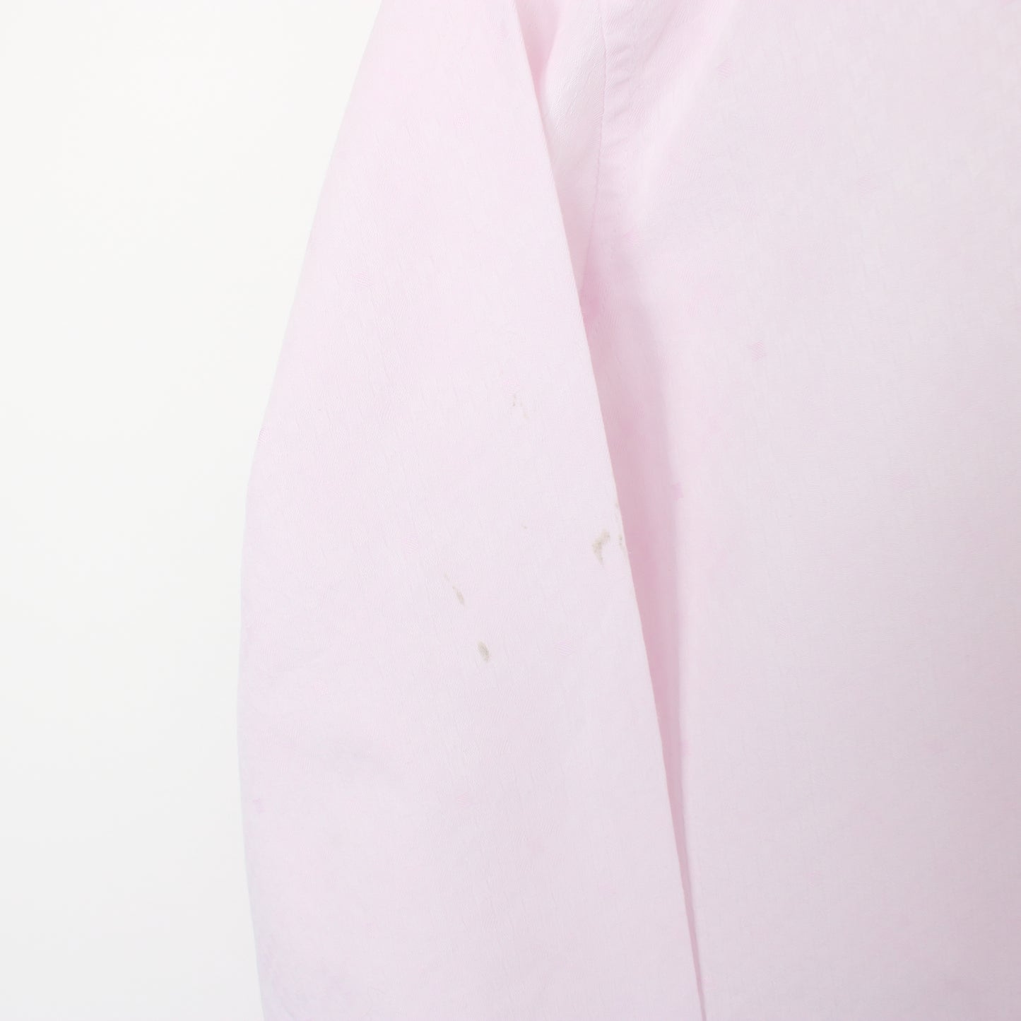 Vintage Aquascutum shirt in pink. Best fits L