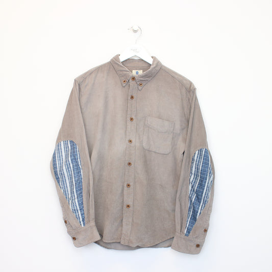 Vintage Unbranded corduroy shirt in grey. Best fits M