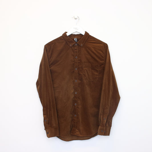 Vintage Jeanswest corduroy shirt in brown. Best fits XL