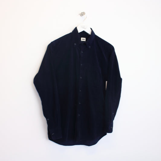 Vintage Uniqlo  corduroy shirt in navy. Best fits S