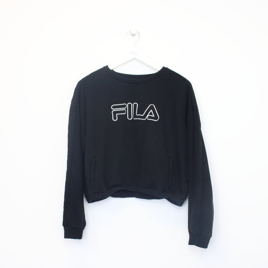 Vintage Fila sweatshirt in black. Best fits XS