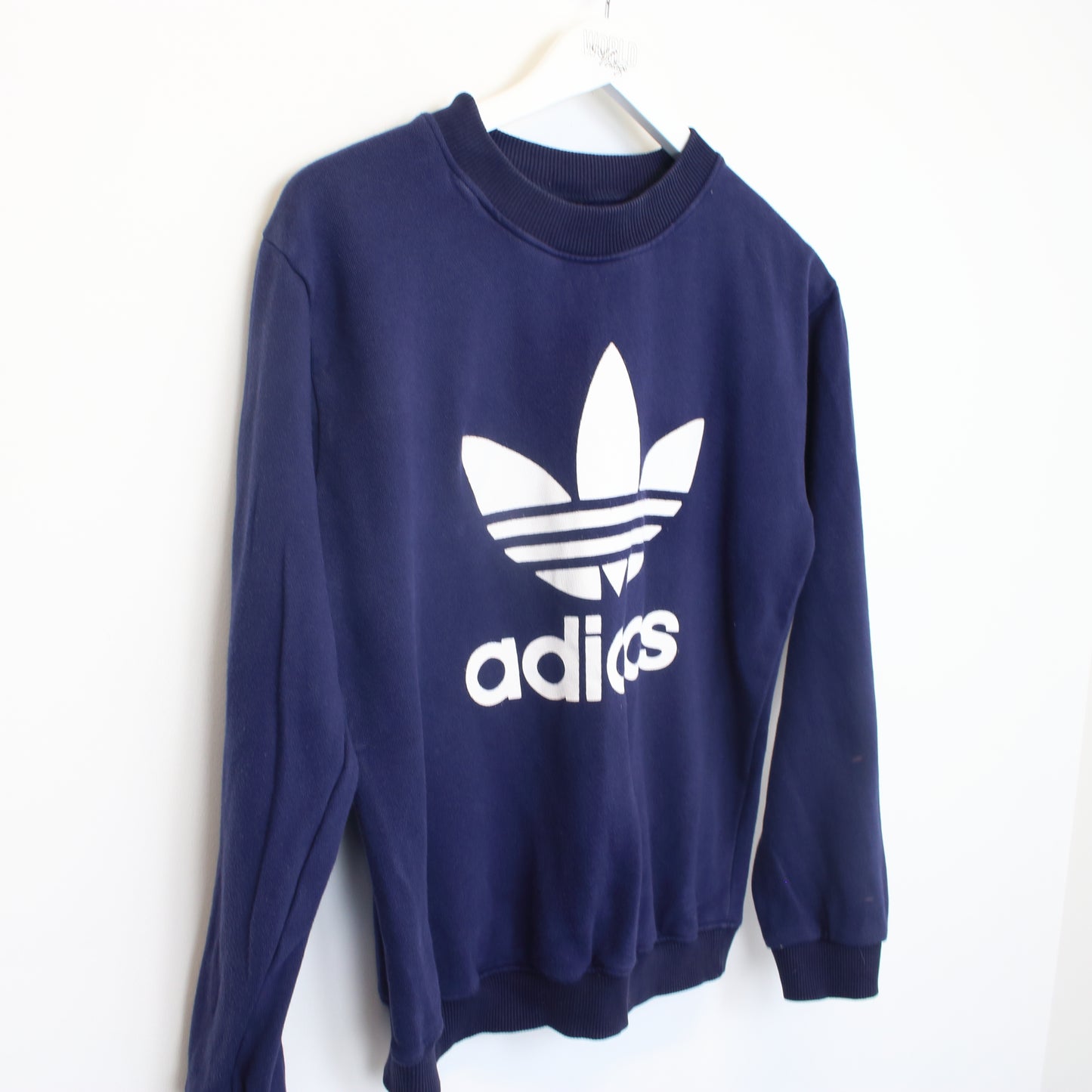 Vintage Adidas sweatshirt in navy. Best fits M