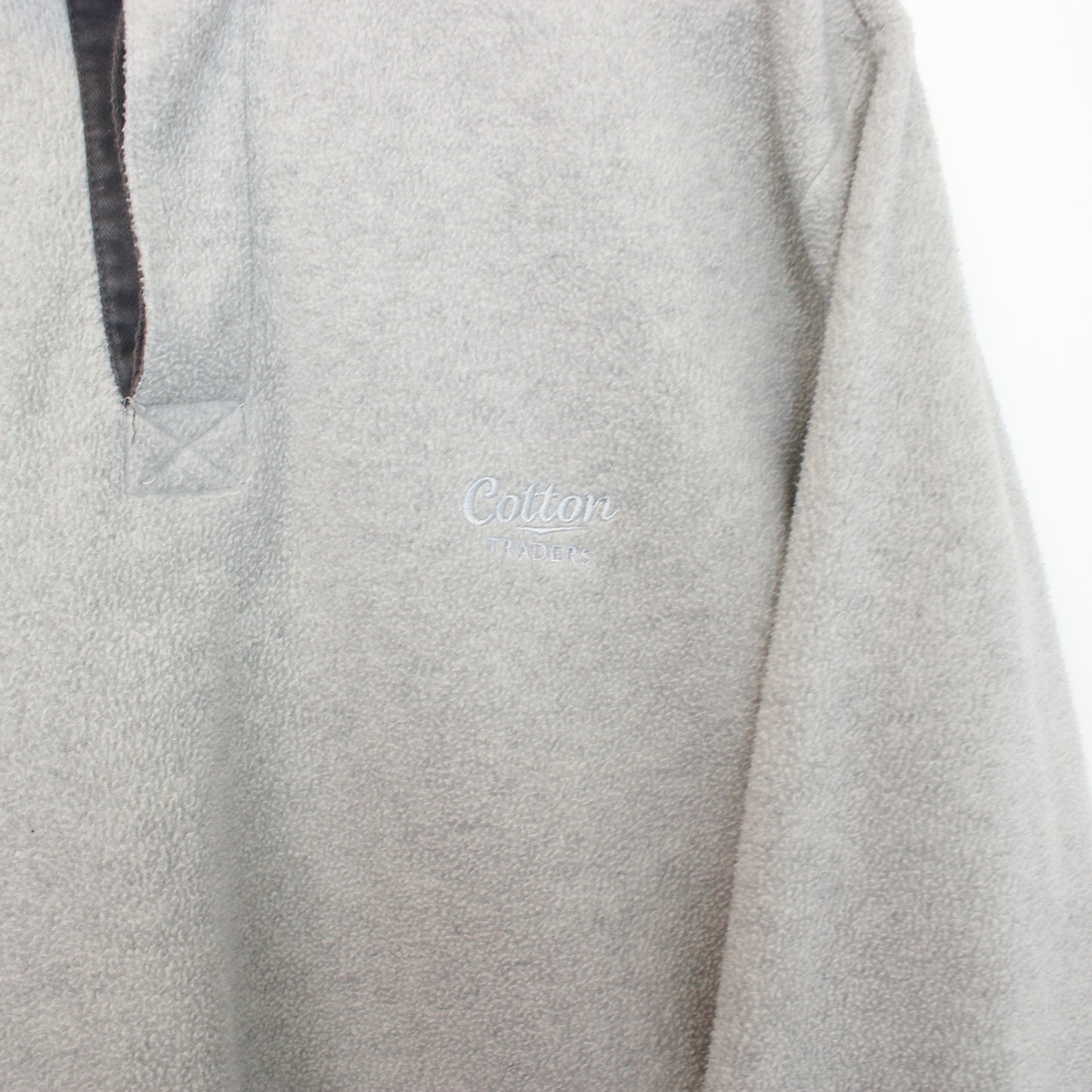 Vintage Cotton Traders fleece in grey. Best fits L